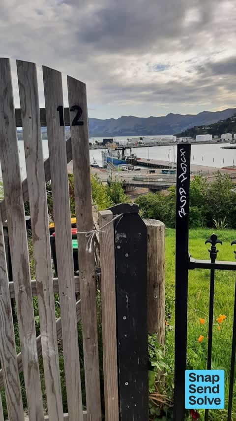 Graffiti somewhere else, a report photo