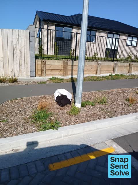 Dumped Rubbish, a report photo