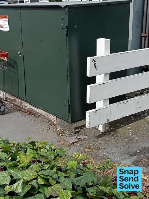 Graffiti somewhere else, a report photo