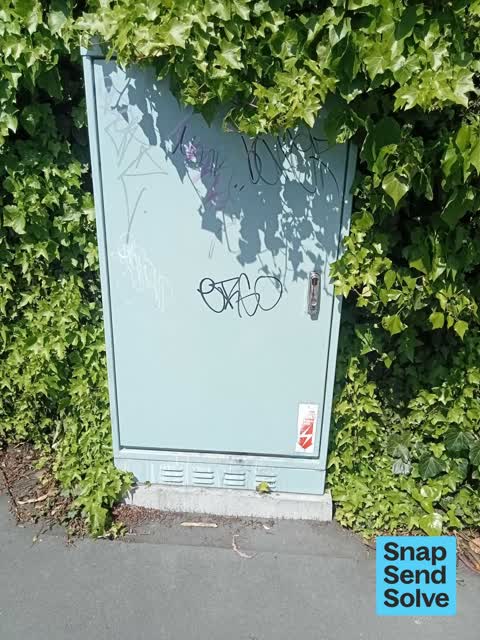Graffiti somewhere else, a report photo