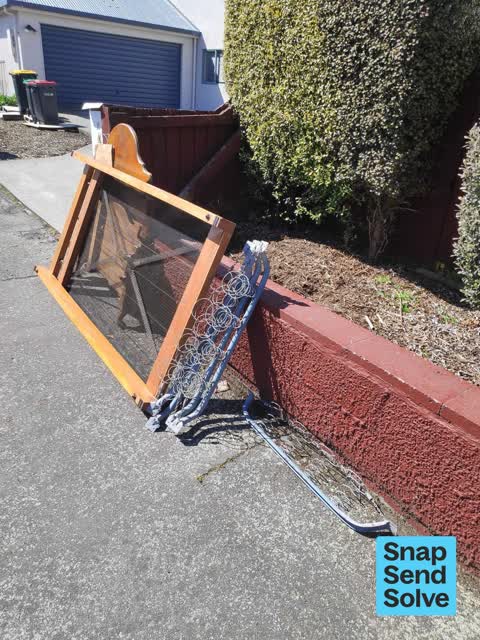 Dumped Rubbish, a report photo