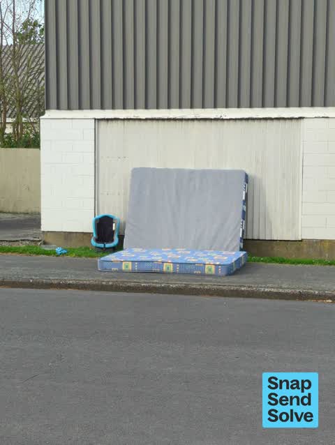 Dumped Rubbish — a report photo