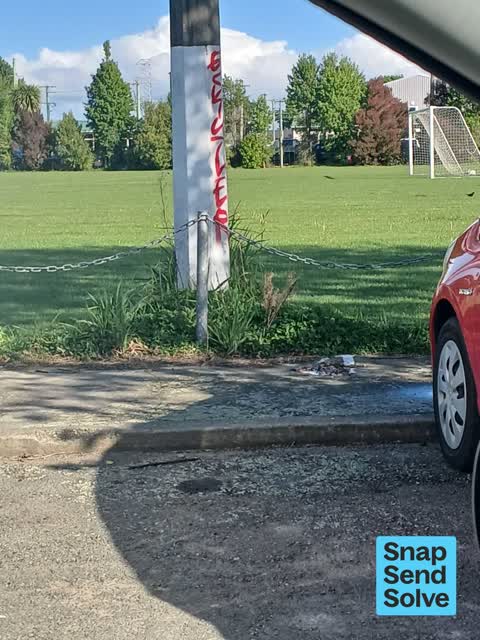 Graffiti somewhere else, a report photo