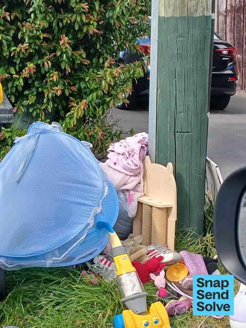 Dumped Rubbish — a report photo