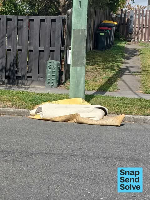 Dumped Rubbish, a report photo