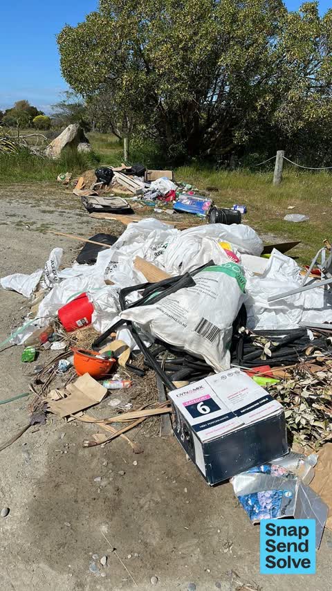 Dumped Rubbish, a report photo