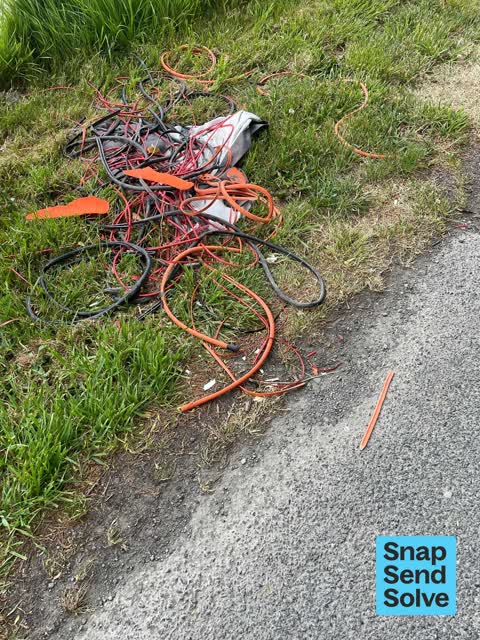 Litter, a report photo