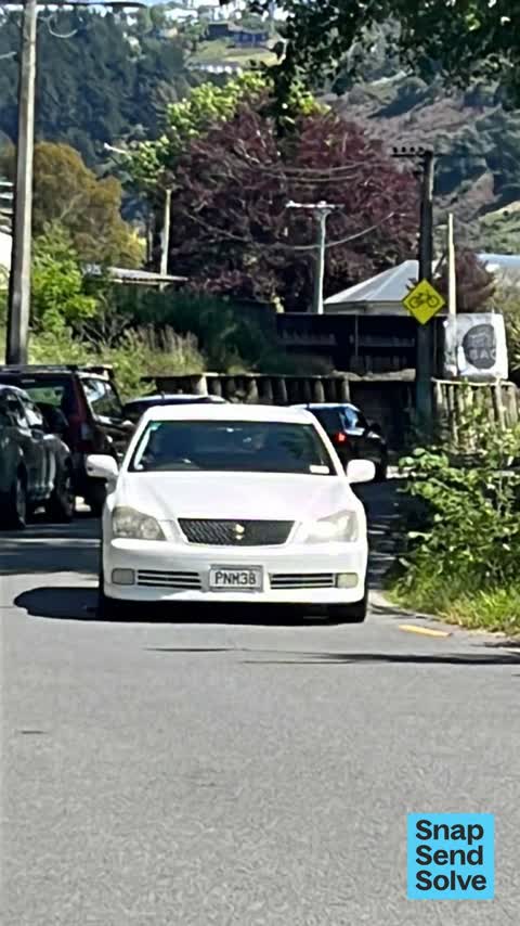 Abandoned Vehicle, a report photo