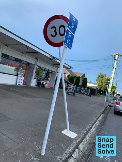 Road Signage, a report photo