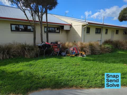 Dumped Rubbish — a report photo