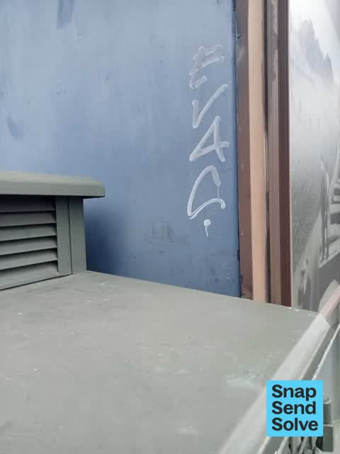Graffiti somewhere else, a report photo