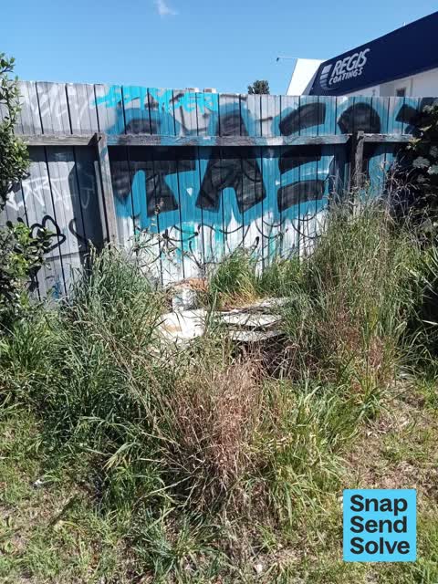 Graffiti somewhere else — a report photo