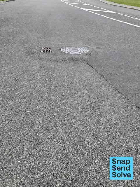 Damaged Road, a report photo