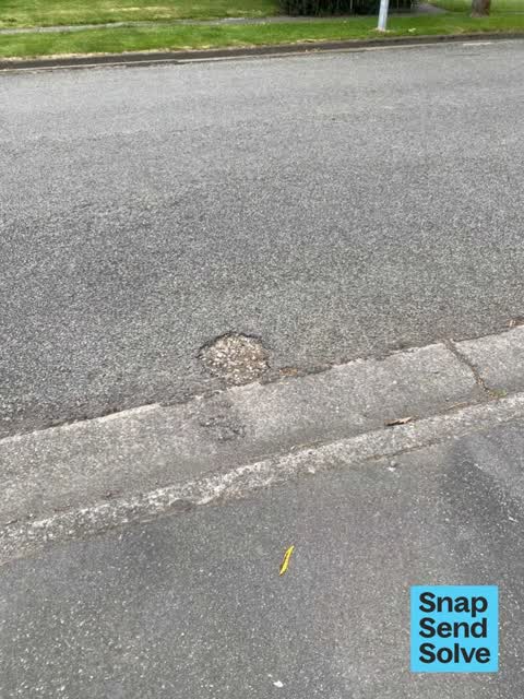 Damaged Road, a report photo