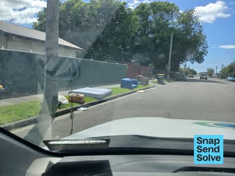 Dumped Rubbish, a report photo
