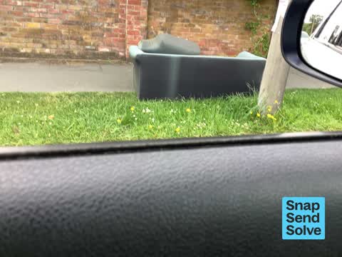 Rubbish and Bins - General — a report photo