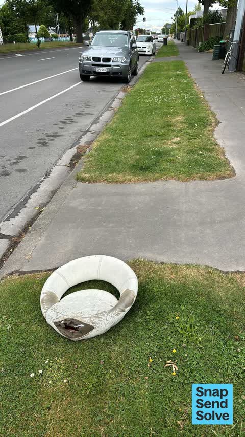 Dumped Rubbish, a report photo