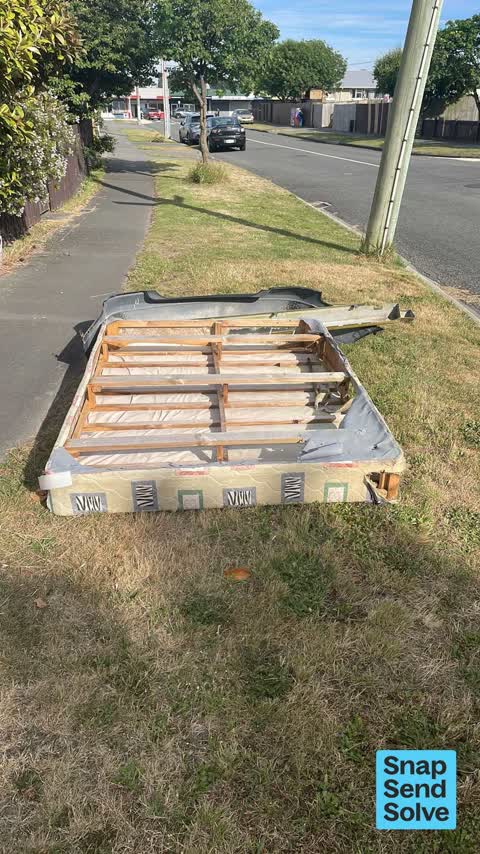 Dumped Rubbish, a report photo