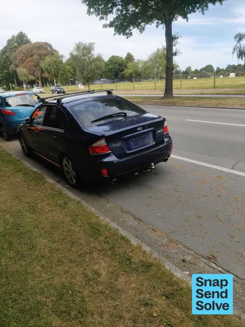 Abandoned Vehicle, a report photo