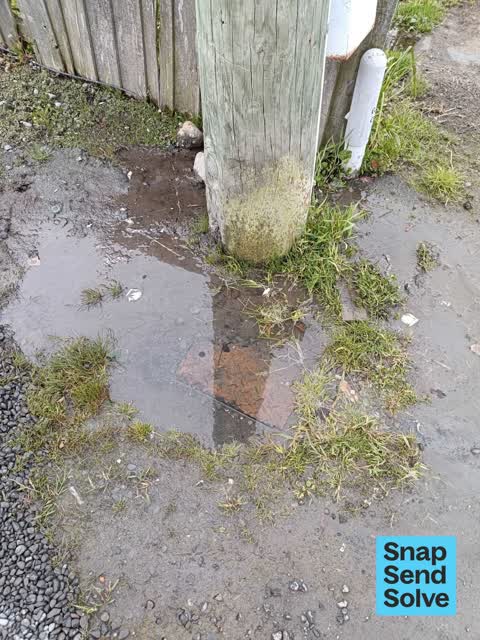 Water Leak, a report photo