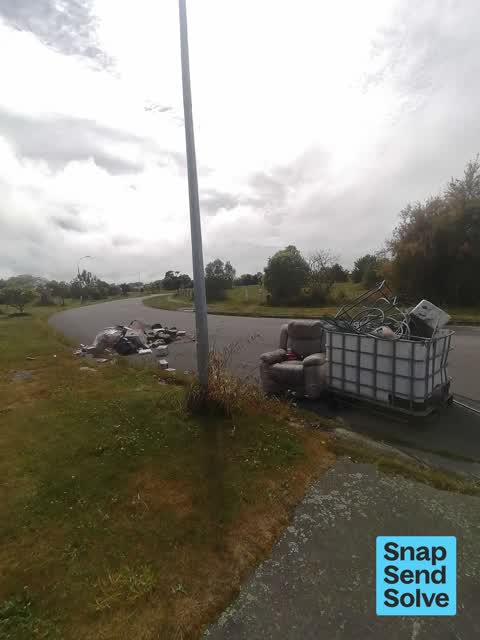 Dumped Rubbish, a report photo