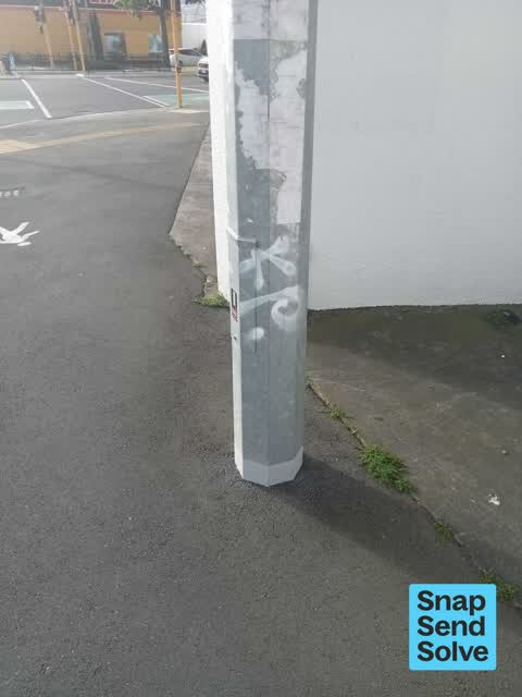 Graffiti somewhere else — a report photo