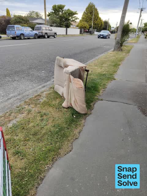 Dumped Rubbish — a report photo