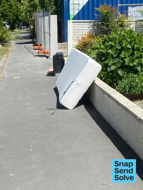 Dumped Rubbish, a report photo