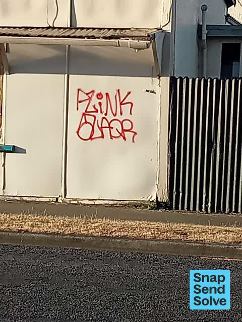 Graffiti somewhere else, a report photo