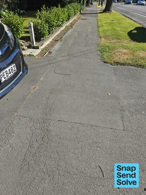 Pavement - Damaged, a report photo