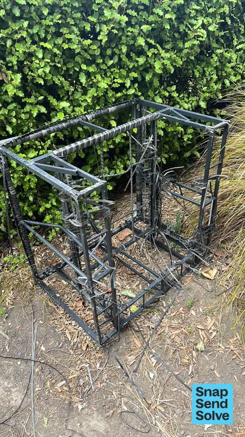 Dumped Rubbish, a report photo