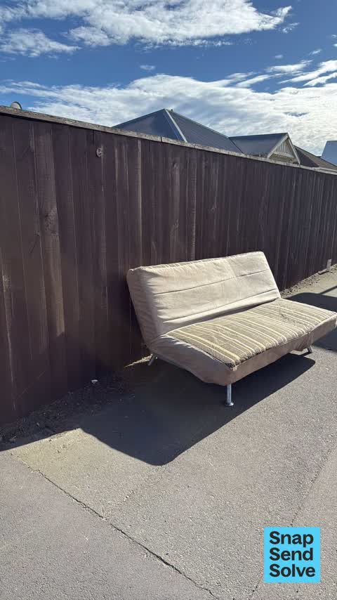 Dumped Rubbish, a report photo