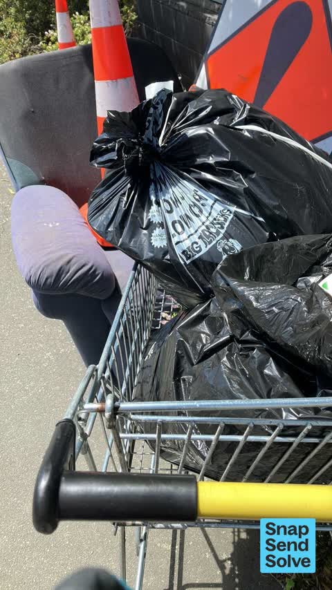 Dumped Rubbish, a report photo