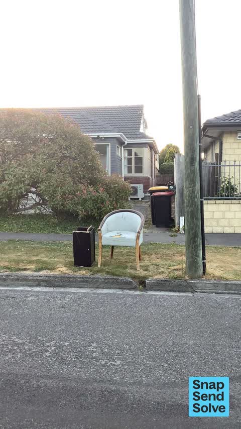 Dumped Rubbish, a report photo
