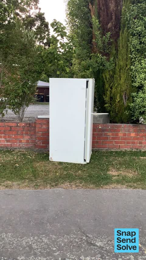 Dumped Rubbish, a report photo