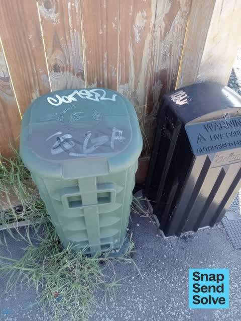 Graffiti somewhere else — a report photo