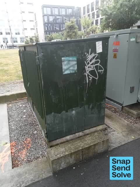 Graffiti somewhere else, a report photo