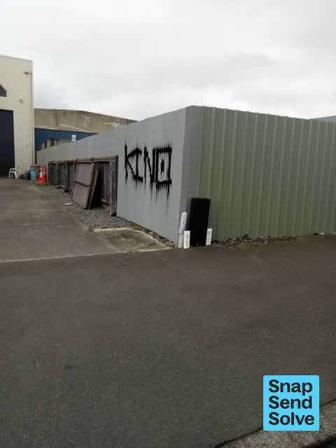 Graffiti somewhere else, a report photo