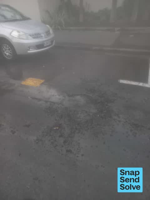 Water Leak, a report photo