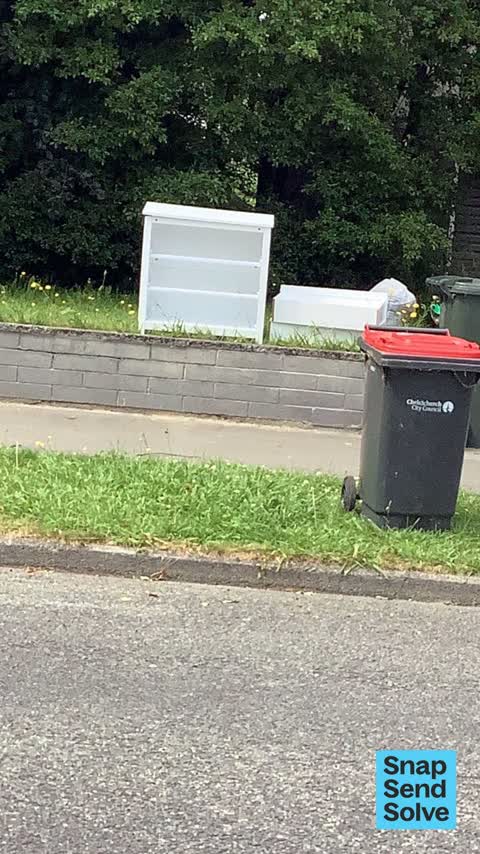 Dumped Rubbish, a report photo