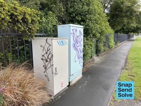 Graffiti somewhere else, a report photo