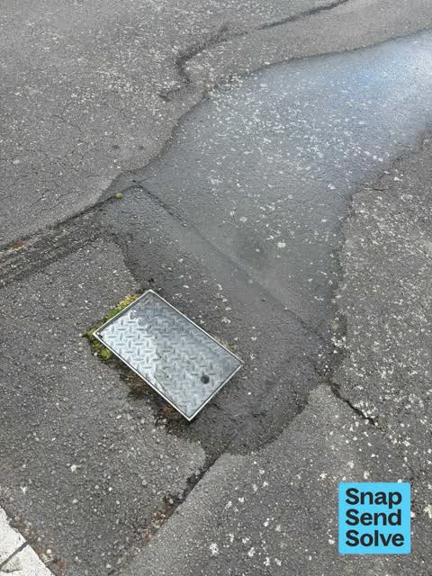 Water Leak, a report photo