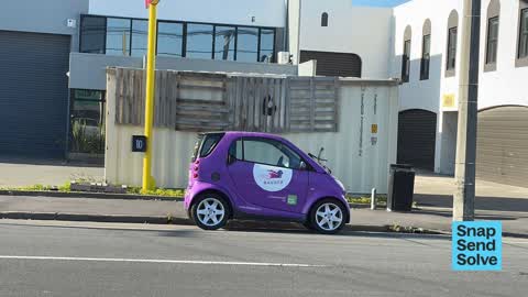 Abandoned Vehicle, a report photo