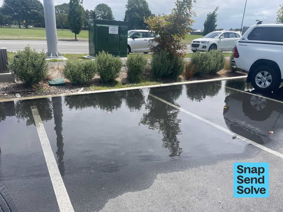 The photograph attached to this street gutters / storm water report