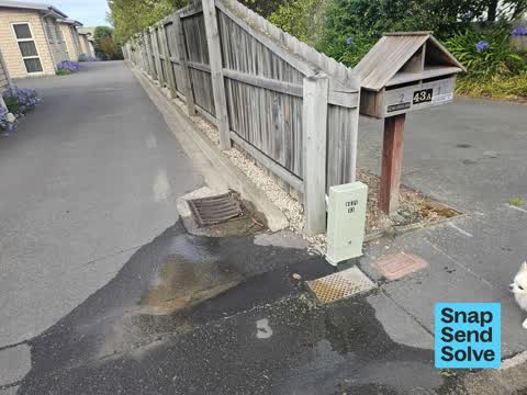 Water Leak, a report photo