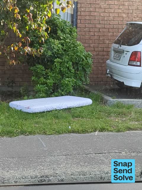 Dumped Rubbish — a report photo