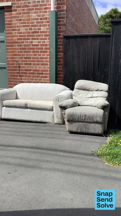 Dumped Rubbish, a report photo