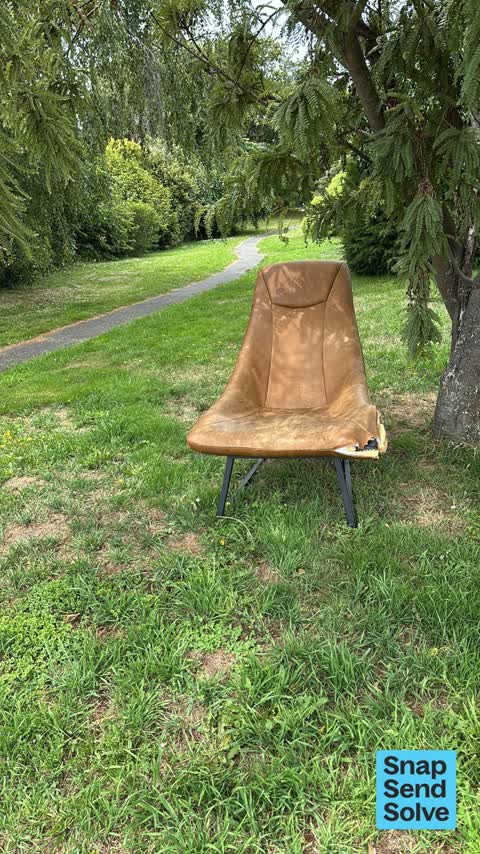 Dumped Rubbish, a report photo
