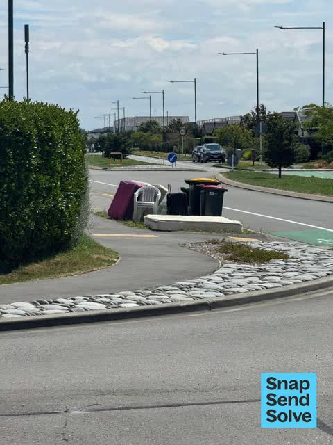Dumped Rubbish, a report photo