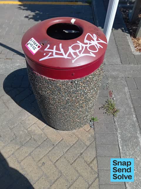 Graffiti somewhere else — a report photo